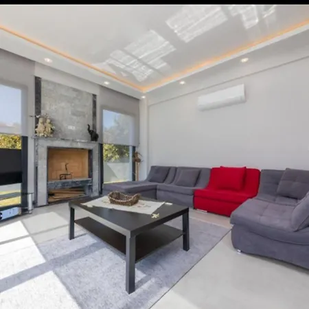 Tuncay Otel Ula