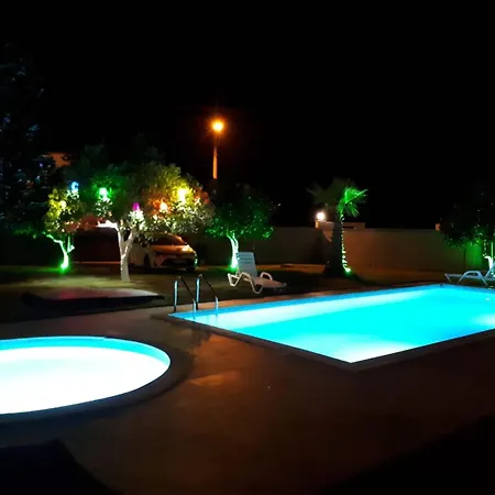 Otel Tuncay Ula